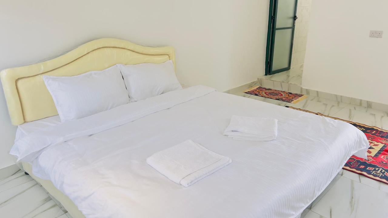 Tiwi Wadi Shab Beach Resort 01 מראה חיצוני תמונה